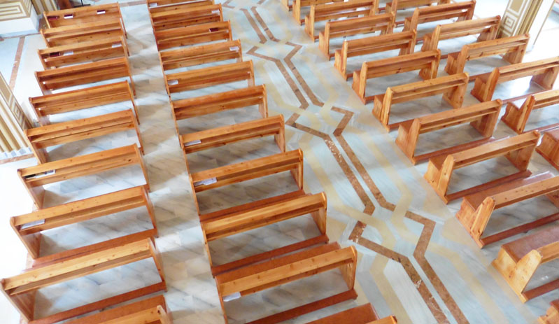 Mobilier biserică